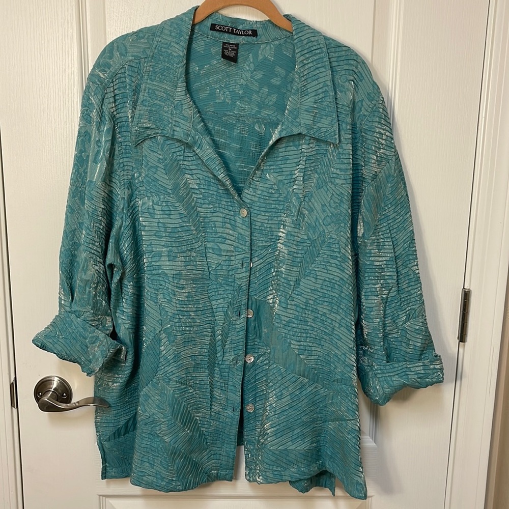 Scott Taylor Womens 3X Green Floral 3/4 Sleeve Button Up Shirt.